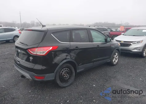 2016 Ford Escape Se from USA, damaged, VIN 1FMCU9GXXGUB08987